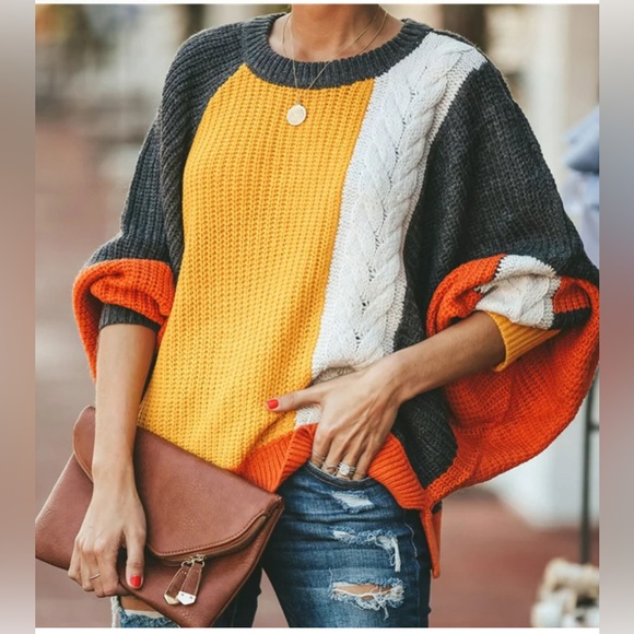 Vicidolls Color Block Sweater - Picture 3 of 12
